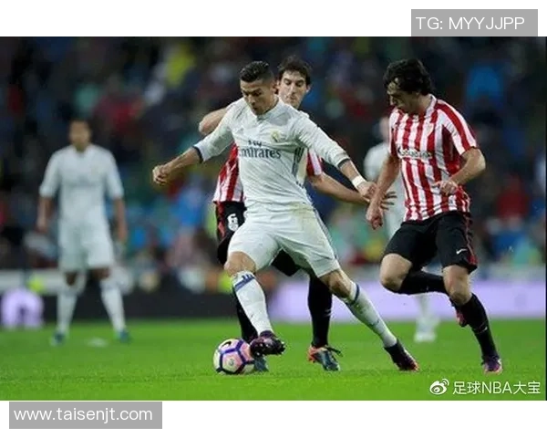 皇马与马竞在国际冠军杯的巅峰对决精彩回顾与战术分析 皇马与马竞在国际冠军杯的巅峰对决精彩回顾与战术分析